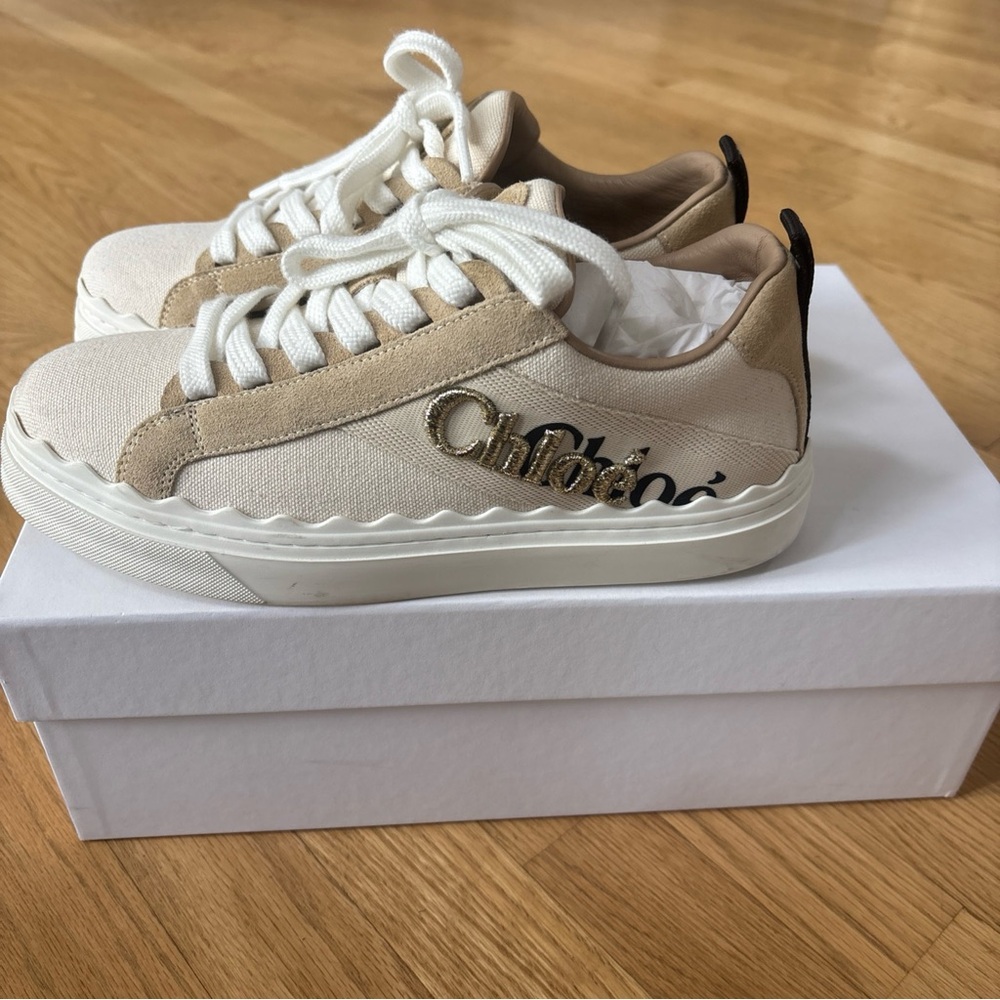 Chloe/Lauren/Logo Cream and Tan Sneakers |size 8